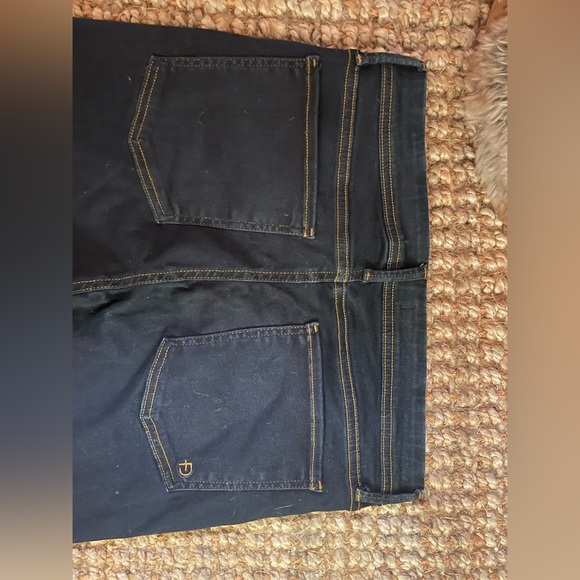 Denim - Picture 4 of 4